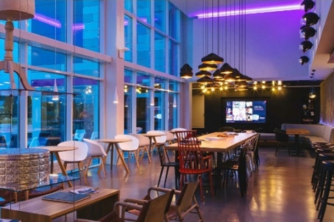 Moxy Hotels Moxy Hotels